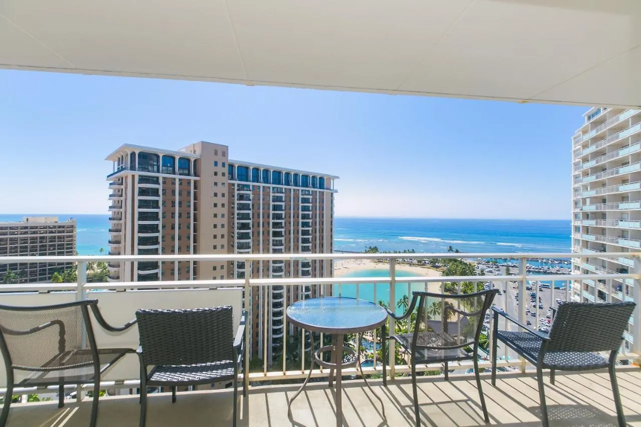 Ilikai Tower 1920 Lagoon View 1Br location